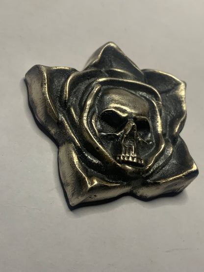 Skull Rose
